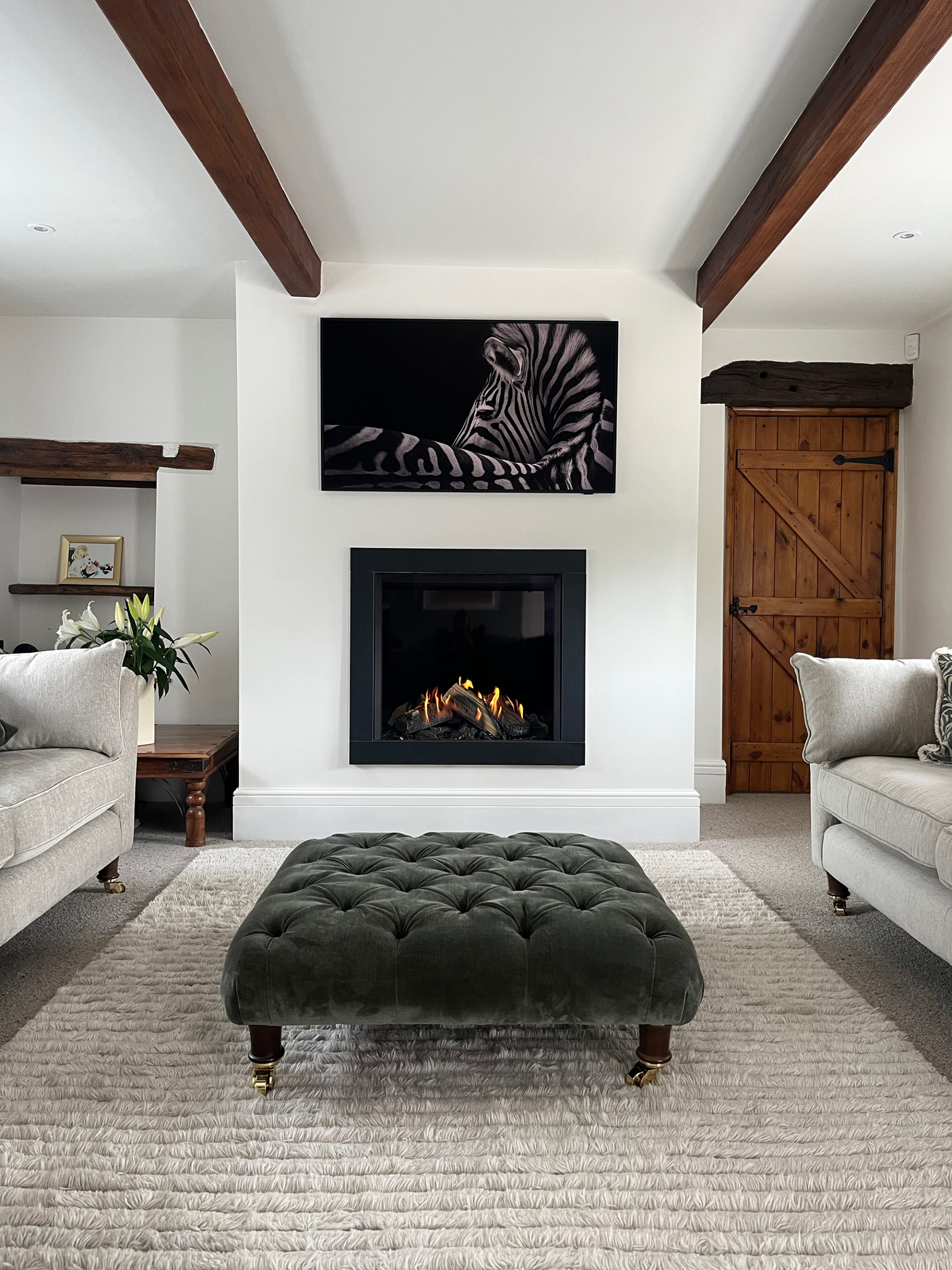 When Modern Meets Traditional in a Wakefield Farmhouse